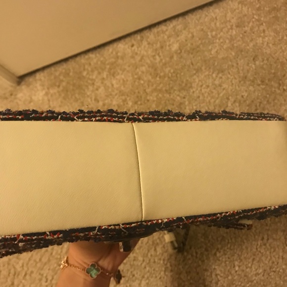 Chanel Handbag with Receipt - Picture 2 of 4